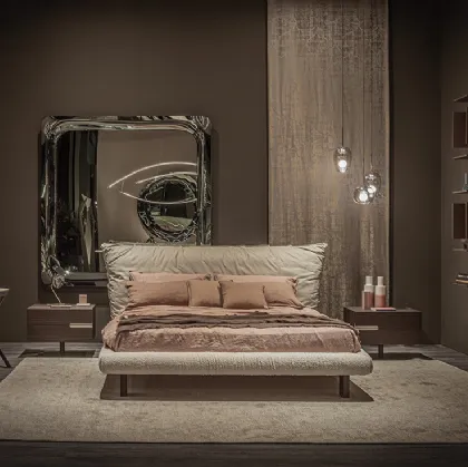 Letto di design Pascal in pelle e tessuto di Cattelan Italia