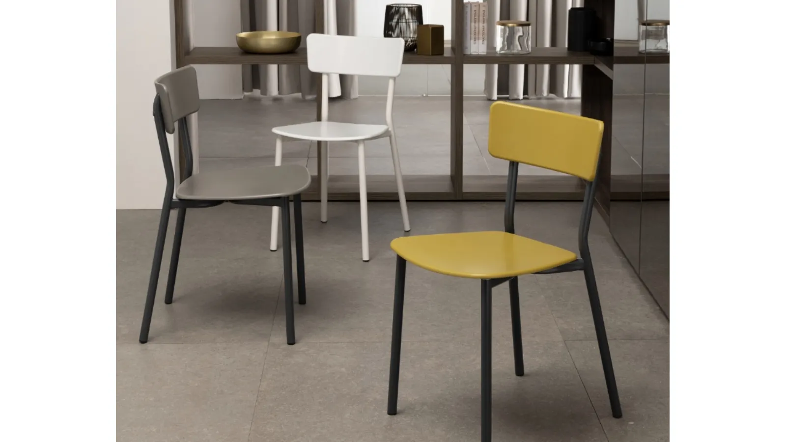 Sedia Metallic in polipropilene di Scavolini