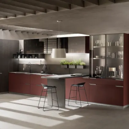 Cucina Moderna Mia Rosso Jaipur e Rovere Carbone di Scavolini